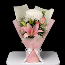 Load image into Gallery viewer, Blush Lily Charm Bouquet