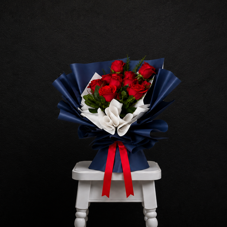 Elegant Romantic Flower Arrangement