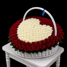 Load image into Gallery viewer, Eternal Heart Gift Basket